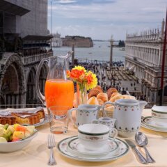 Отель Bellevue & Canaletto Suites Италия, Венеция - отзывы, цены и фото номеров - забронировать отель Bellevue & Canaletto Suites онлайн питание