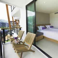 Отель The Lunar Patong 3* Номер Делюкс с различными типами кроватей фото 2