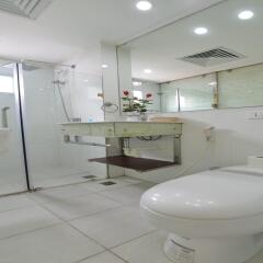 B & B Hanoi Hotel & Travel ванная