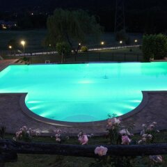 Отель Valle Rosa Country House Сполето бассейн фото 2