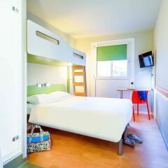 Отель Ibis budget Leipzig City сейф в номере
