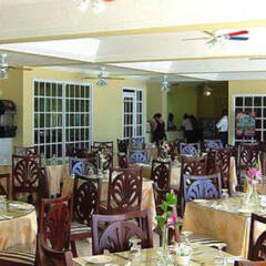 Отель Rooms on the Beach Ocho Rios Ямайка, Очо-Риос - 8 отзывов об отеле, цены и фото номеров - забронировать отель Rooms on the Beach Ocho Rios онлайн питание фото 3