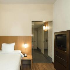 Отель ibis Singapore On Bencoolen комната для гостей фото 2