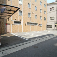 APA Hotel Hakata Ekimae парковка