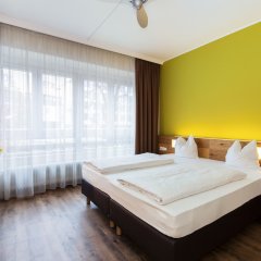 Отель Basic Hotel Innsbruck Австрия, Инсбрук - 1 отзыв об отеле, цены и фото номеров - забронировать отель Basic Hotel Innsbruck онлайн комната для гостей фото 3
