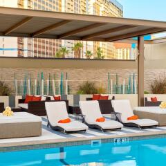Отель The Westin Las Vegas Hotel & Spa США, Лас-Вегас - отзывы, цены и фото номеров - забронировать отель The Westin Las Vegas Hotel & Spa онлайн бассейн фото 3