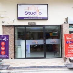 Апартаменты Studio Central Pattaya By Icheck Inn Паттайя банкомат