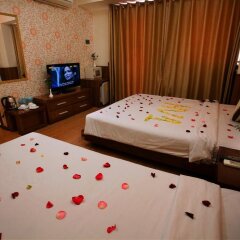 Отель Golden Rain Hotel Вьетнам, Нячанг - 8 отзывов об отеле, цены и фото номеров - забронировать отель Golden Rain Hotel онлайн комната для гостей фото 3