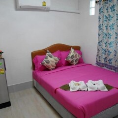 Nawee Guesthouse Sairee - Hostel удобства в номере