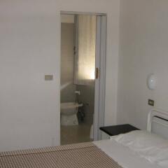 Hotel Ivette Римини комната для гостей
