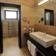 Отель Falconara Charming House & Resort Бутера ванная