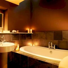 The Feversham Arms Hotel & Verbena Spa ванная