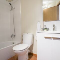 Отель Royal Apartbeds Испания, Валенсия - отзывы, цены и фото номеров - забронировать отель Royal Apartbeds онлайн ванная фото 2