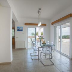 Отель Protaras Views Villa Кипр, Протарас - отзывы, цены и фото номеров - забронировать отель Protaras Views Villa онлайн в номере фото 2