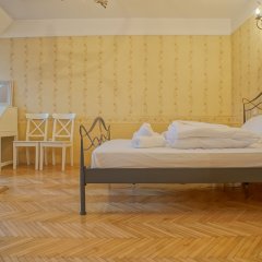 Cn2I Luxury Accommodation Pictor Pop in Brasov, Romania from 140$, photos, reviews - zenhotels.com guestroom photo 3