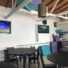 Отель Keegan's Beachside гостиничный бар