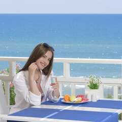 Can Garden Resort Турция, Чолакли - 1 отзыв об отеле, цены и фото номеров - забронировать отель Can Garden Resort онлайн пляж