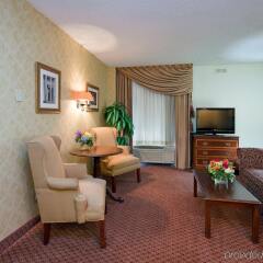 Отель Holiday Inn Washington Georgetown Hotel США, Вашингтон - отзывы, цены и фото номеров - забронировать отель Holiday Inn Washington Georgetown Hotel онлайн комната для гостей