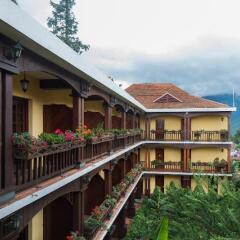 Отель Victoria Sapa Resort & Spa Вьетнам, Шапа - отзывы, цены и фото номеров - забронировать отель Victoria Sapa Resort & Spa онлайн балкон