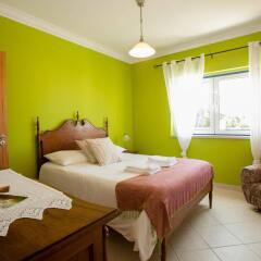 Ericeira Chill Hill Hostel & Private Rooms - Sea Food комната для гостей фото 5