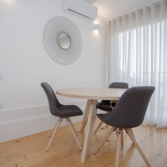 Отель Liiiving - Mezzanine Downtown Balcony Порту удобства в номере
