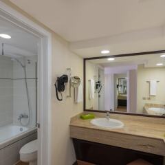 Отель Barcelo Bavaro Beach - Только для взрослых - Все включено ванная