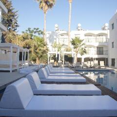 Tsokkos Holiday Hotel Apartments