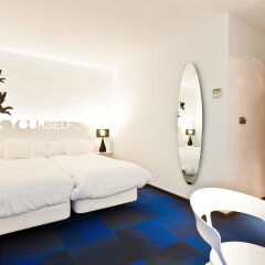 Отель Marquis Hotels Urban комната для гостей