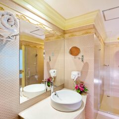 Отель Kingston Suites Bangkok ванная