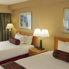 Отель Ramada by Wyndham Victoria Канада, Виктория - отзывы, цены и фото номеров - забронировать отель Ramada by Wyndham Victoria онлайн комната для гостей фото 3