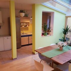 Апартаменты Spacious two storey apartment in Karlin в номере