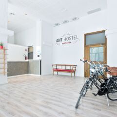 Ant Hostel Barcelona Барселона спортивное сооружение