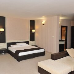 Family Hotel Edia Сандански комната для гостей фото 4