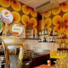 Sunflower City Youth Hotel Римини гостиничный бар
