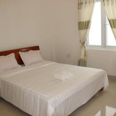 Отель Little House Homestay комната для гостей