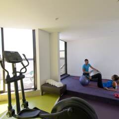 Отель Holiday Inn Nice фитнесс-зал фото 3