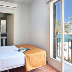 Hotel Ryans La Marina балкон