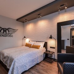 Отель FM Luxury 1-BDR Apartment - Rock'n'Roll Болгария, София - отзывы, цены и фото номеров - забронировать отель FM Luxury 1-BDR Apartment - Rock'n'Roll онлайн фото 5