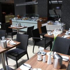 The Three Corners Hotel Bristol питание