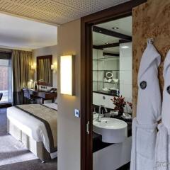 Отель Leonardo Royal Hotel London St Paul’s Великобритания, Лондон - отзывы, цены и фото номеров - забронировать отель Leonardo Royal Hotel London St Paul’s онлайн ванная