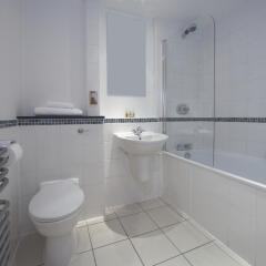 Апартаменты Marlin Apartments Stratford сауна