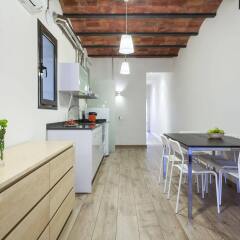 Отель Ding Dong Fira Apartments Испания, Барселона - отзывы, цены и фото номеров - забронировать отель Ding Dong Fira Apartments онлайн