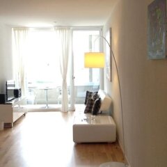 Отель Homerental - Apartmenthaus City 4 Цюрих комната для гостей фото 3