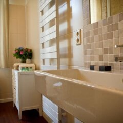 Отель B&B Le Seize Бельгия, Брюссель - отзывы, цены и фото номеров - забронировать отель B&B Le Seize онлайн ванная