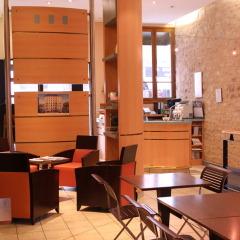 Inter-Hotel Au Patio Morand гостиничный бар