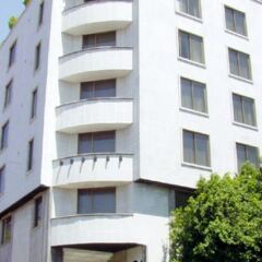 Hotel Cervantes Гвадалахара парковка