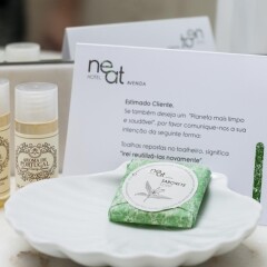 Отель Neat Hotel Avenida Португалия, Понта-Делгада - 1 отзыв об отеле, цены и фото номеров - забронировать отель Neat Hotel Avenida онлайн ванная