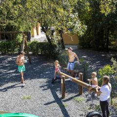 Отель Camping Village Montescudaio Монтескудаио спортивное сооружение