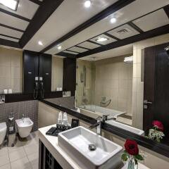 Raintree Rolla Hotel ванная