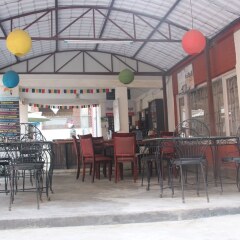 Отель Hostel Himalaya Непал, Катманду - отзывы, цены и фото номеров - забронировать отель Hostel Himalaya онлайн гостиничный бар